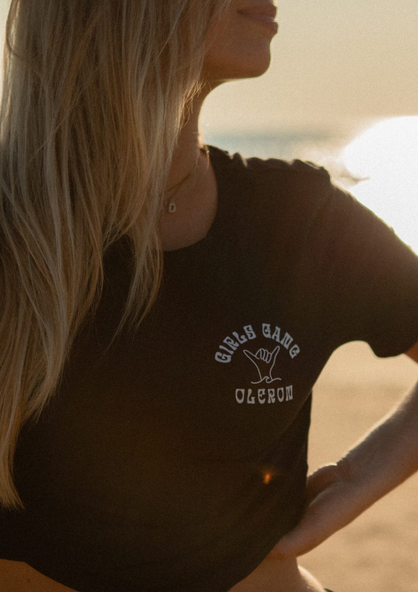 🤙Girls Gang Oléron - Baby tee noir